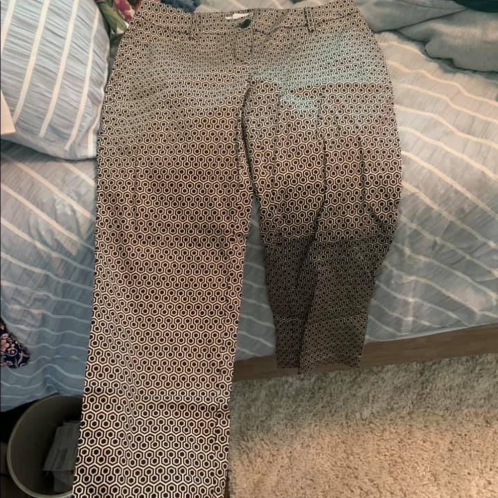 Black & Tan work capris